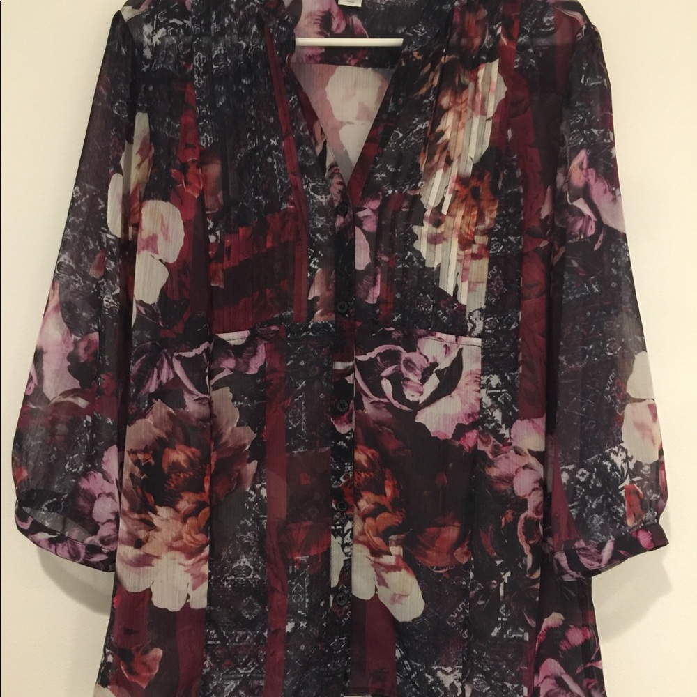 Blouse  sheer maroon color with pattern